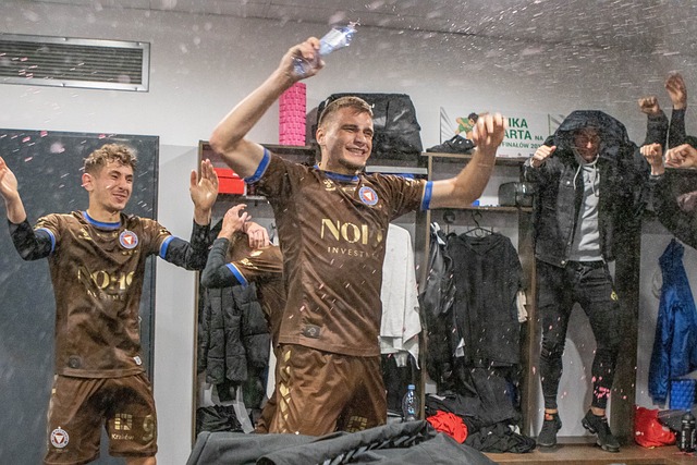 目正在以崭 目正在以崭